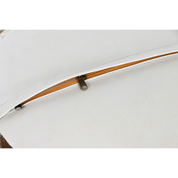 V7HC072426F35EEB17B30DACA39A8B194A1R6380695P2