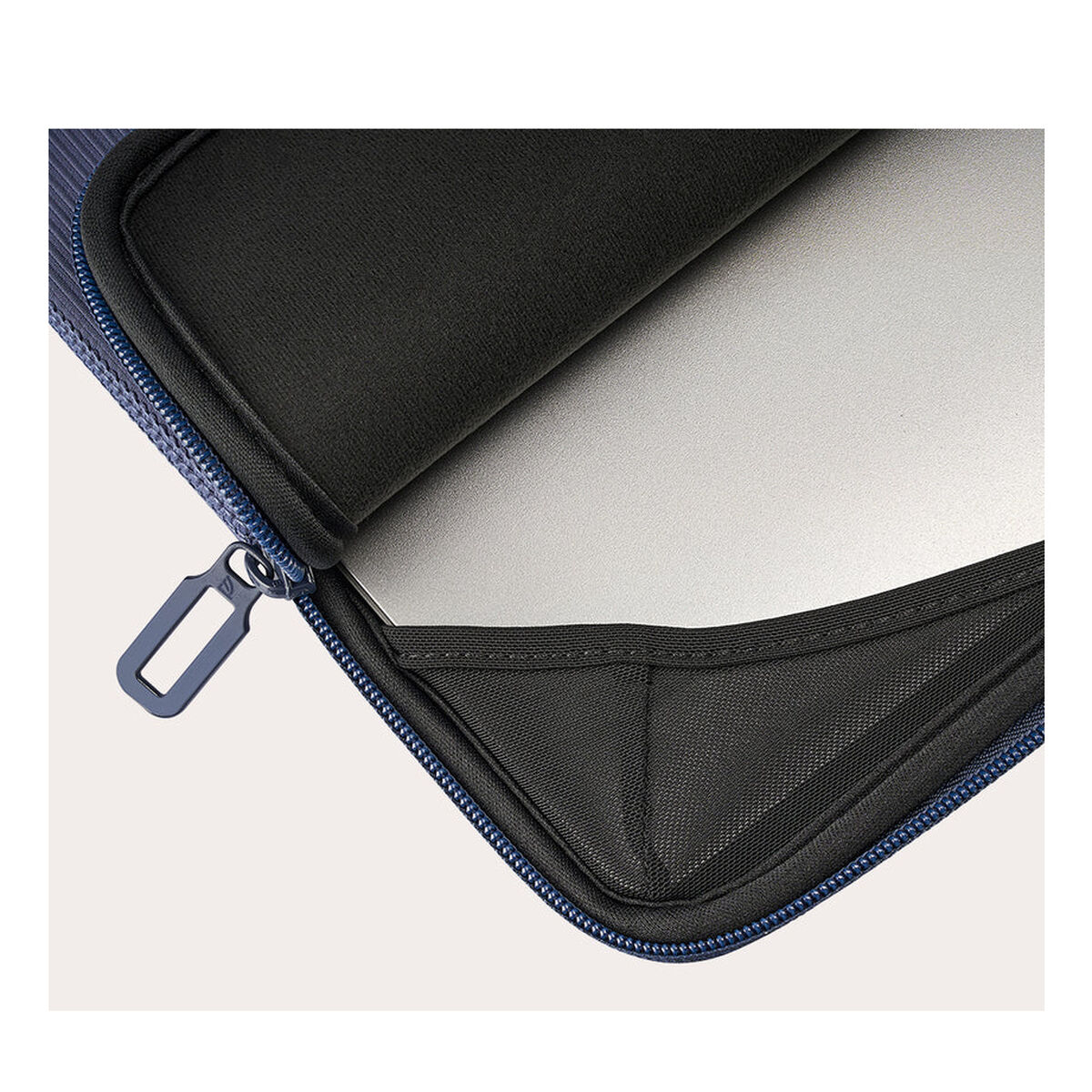 S55313869_9